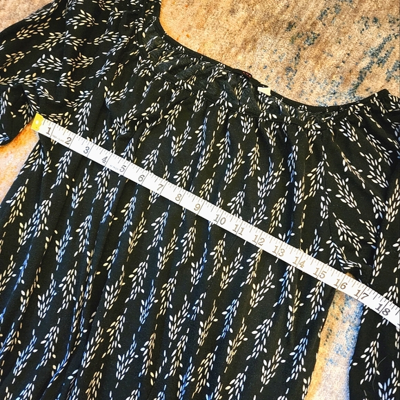 Urban Outfitters LUX 3/4 Sleeve Mini Dress - Picture 4 of 10